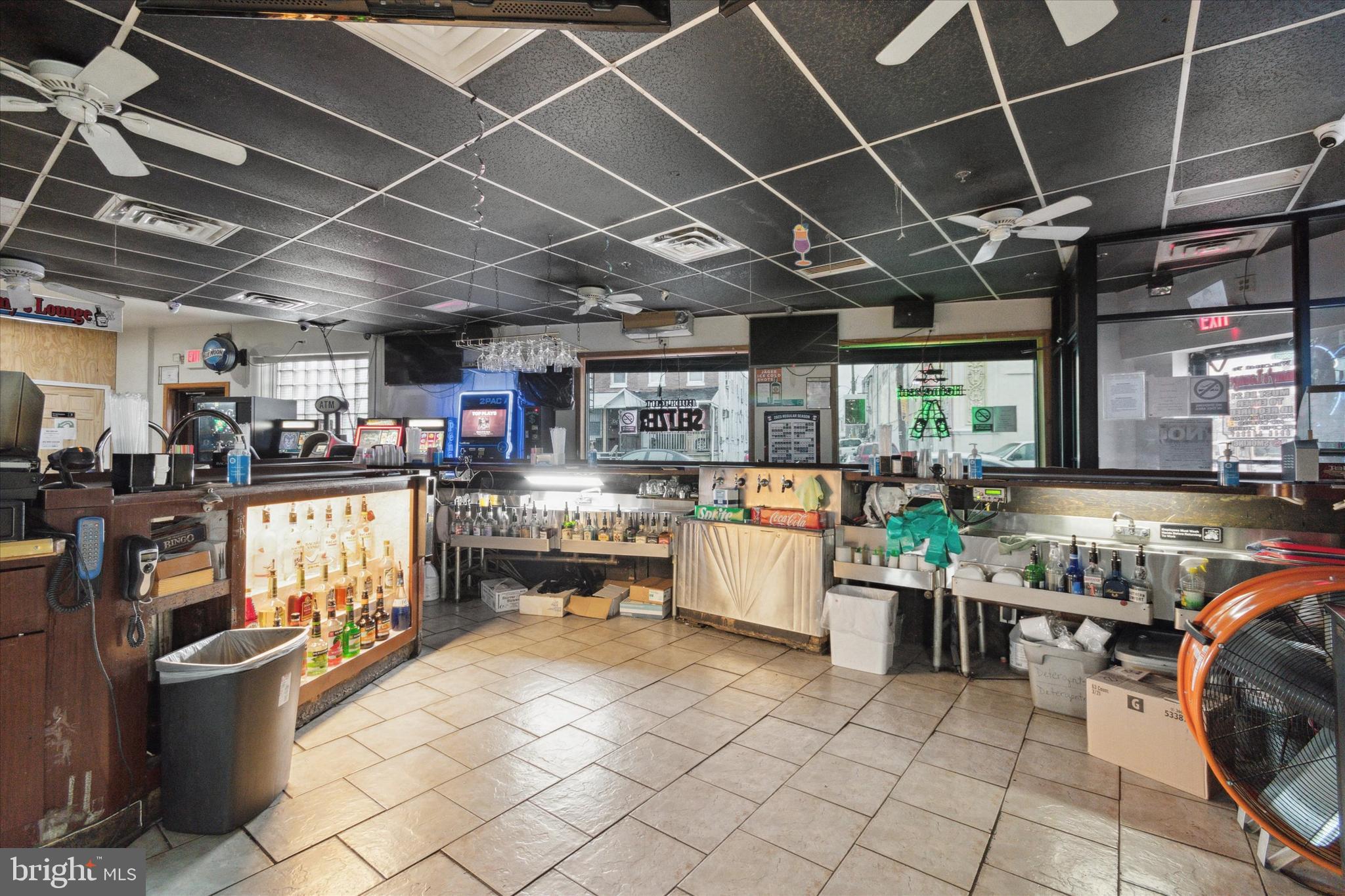 FELTONVILLE - Commercial Sale
