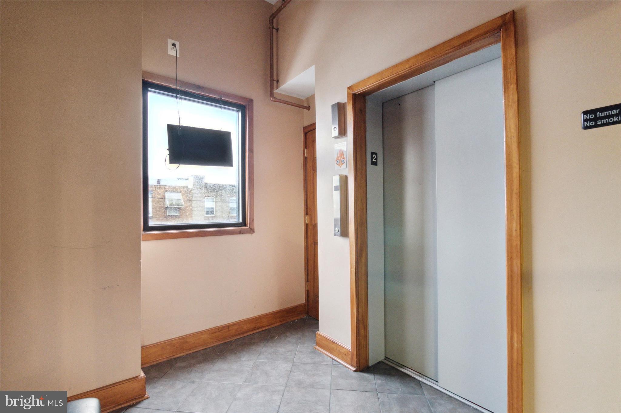 FELTONVILLE - Commercial Sale