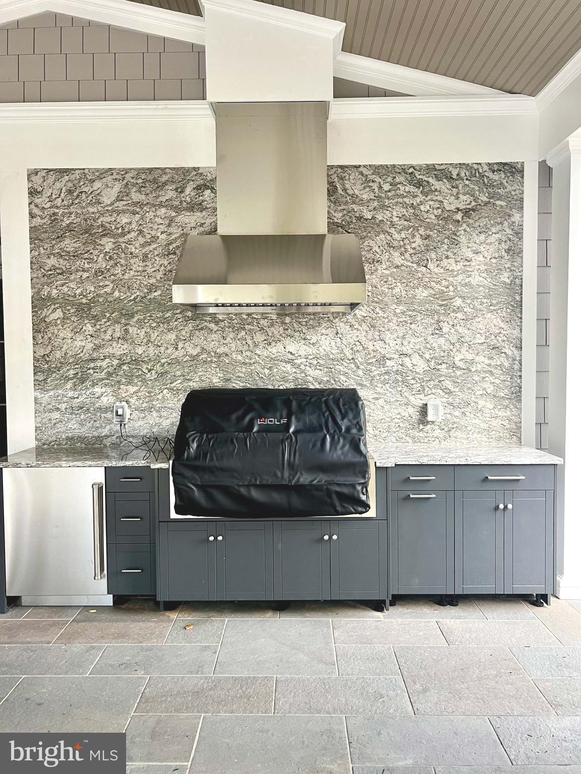 GREEN SPRING VALLEY - Residential