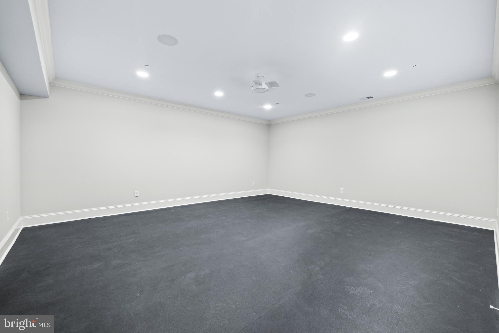 GREEN SPRING VALLEY - Residential