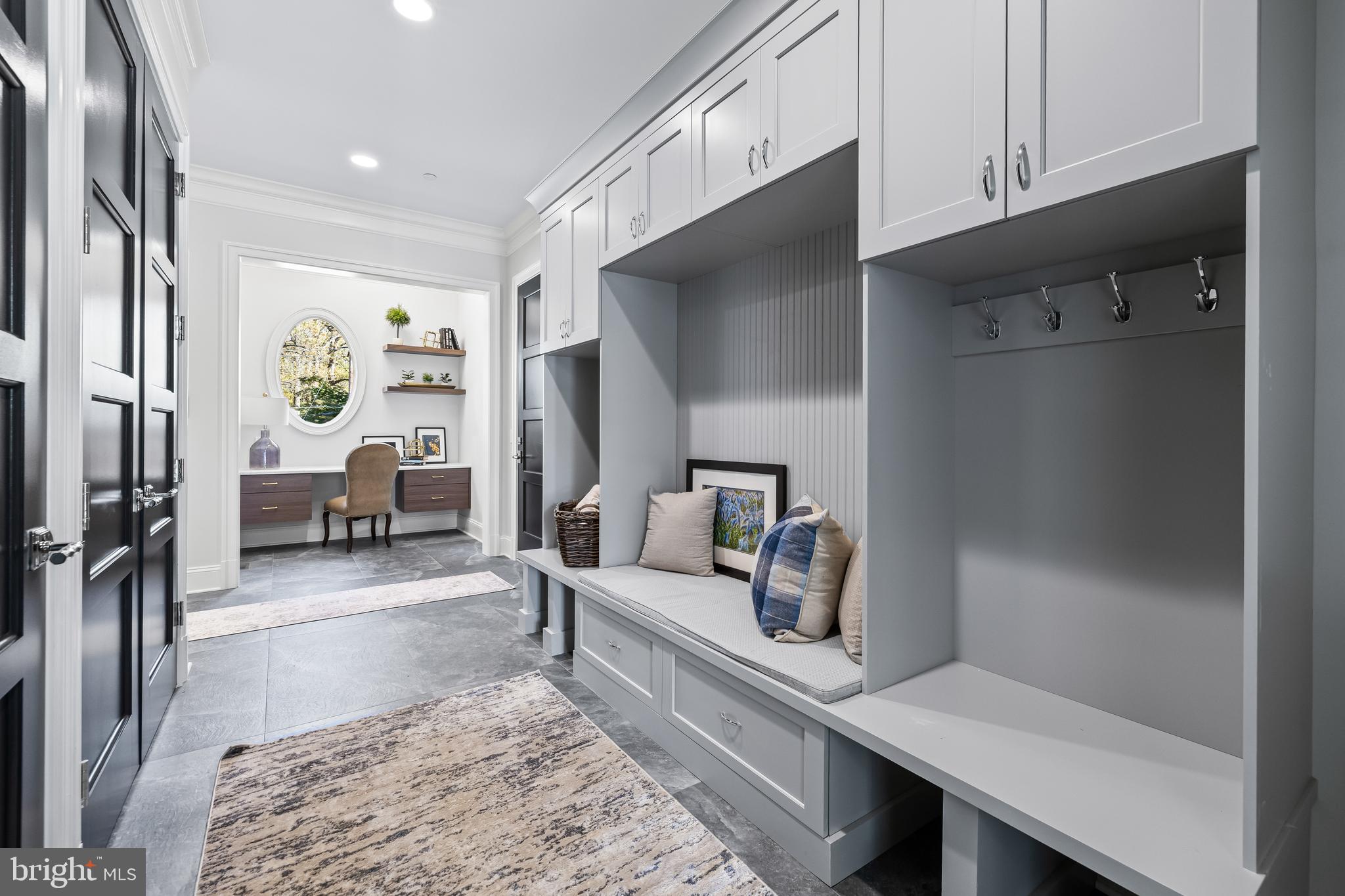 GREEN SPRING VALLEY - Residential