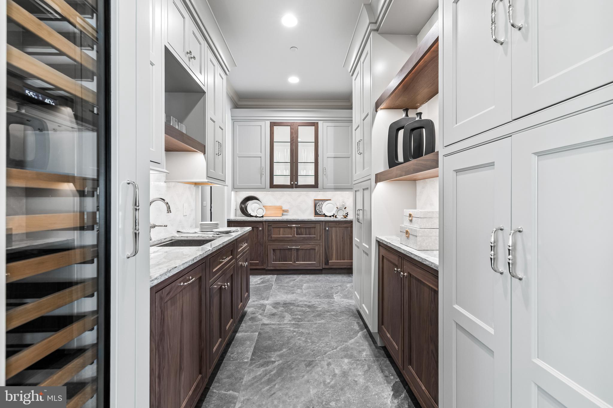 GREEN SPRING VALLEY - Residential