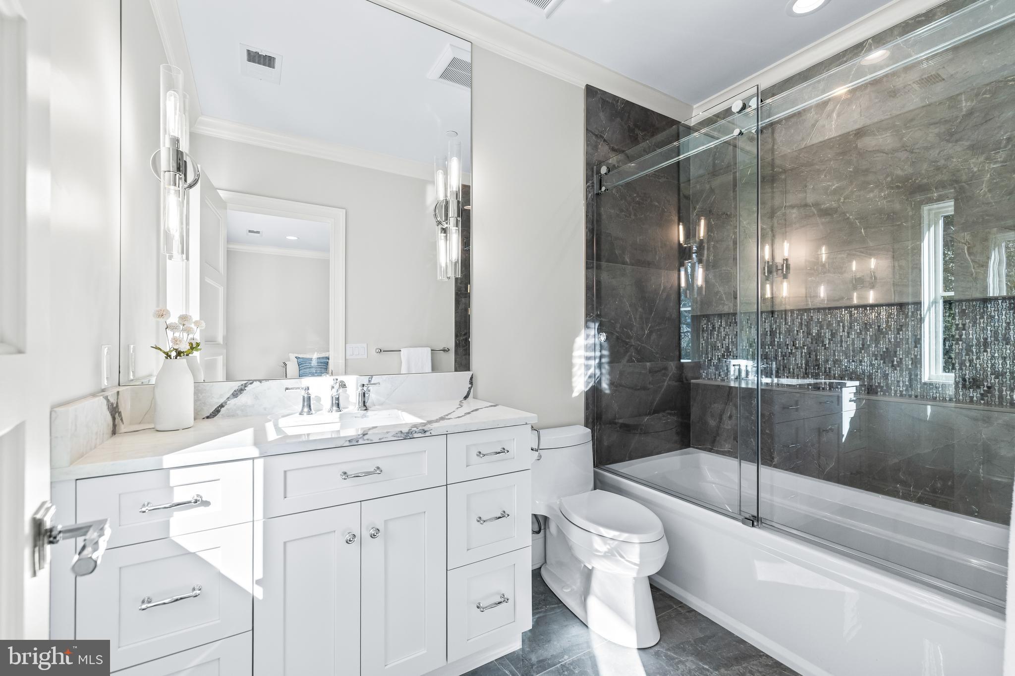 GREEN SPRING VALLEY - Residential