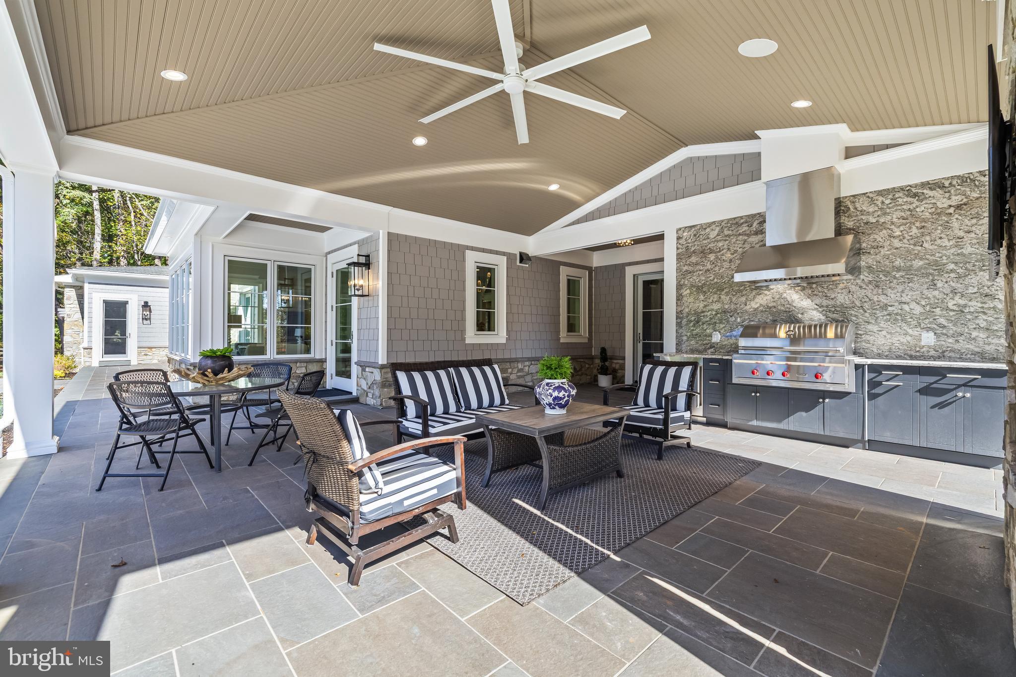 GREEN SPRING VALLEY - Residential