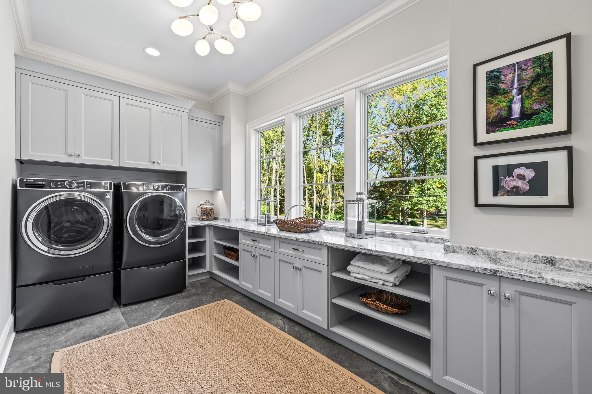 GREEN SPRING VALLEY - Residential