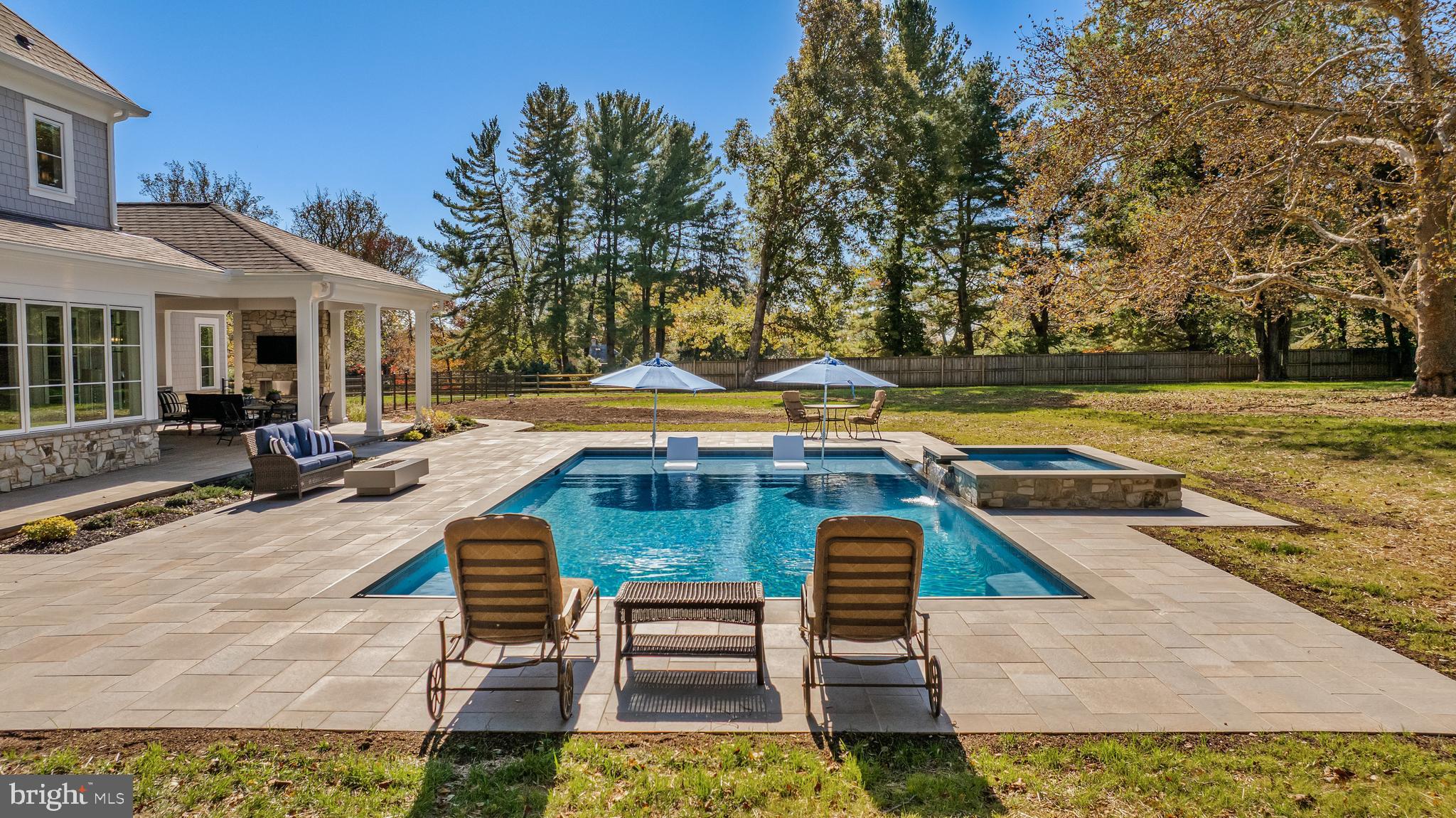 GREEN SPRING VALLEY - Residential