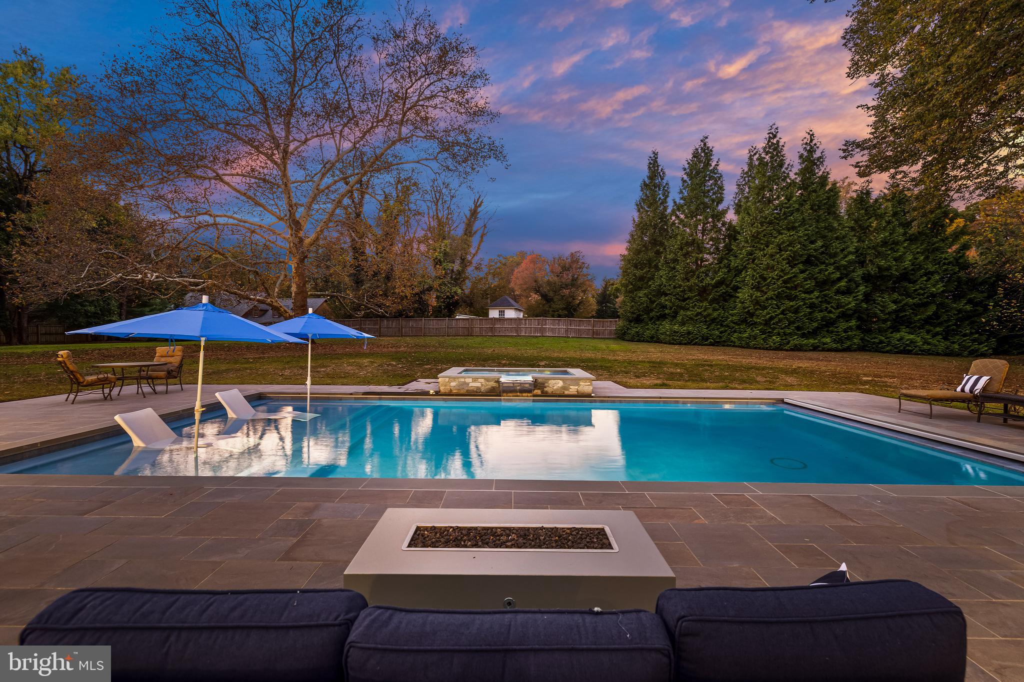 GREEN SPRING VALLEY - Residential