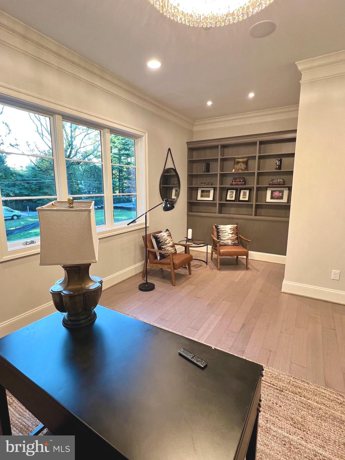 GREEN SPRING VALLEY - Residential