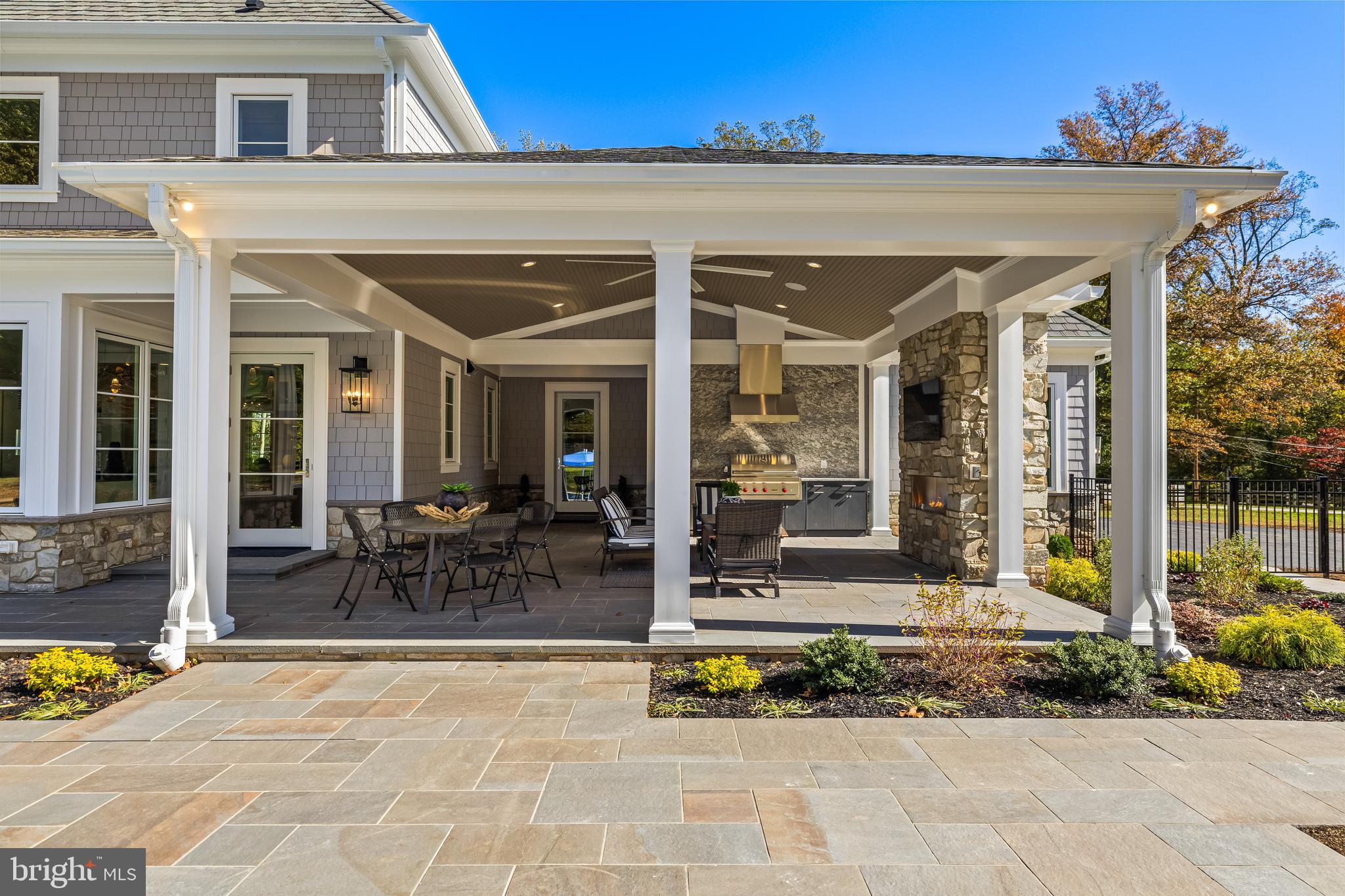 GREEN SPRING VALLEY - Residential