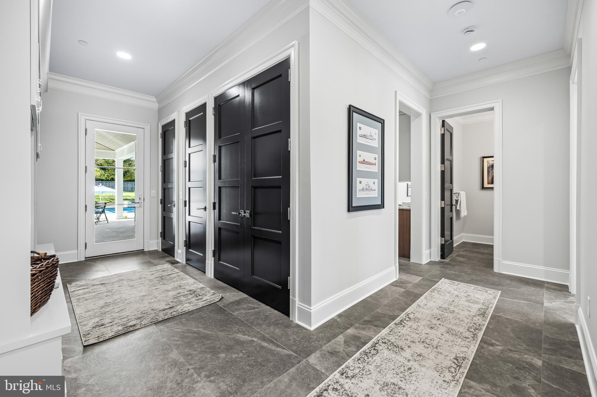 GREEN SPRING VALLEY - Residential