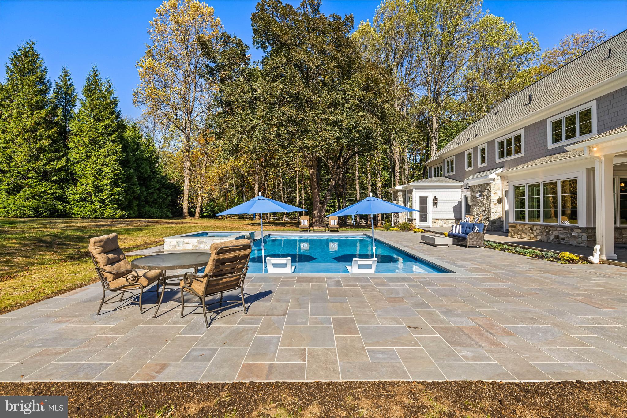 GREEN SPRING VALLEY - Residential