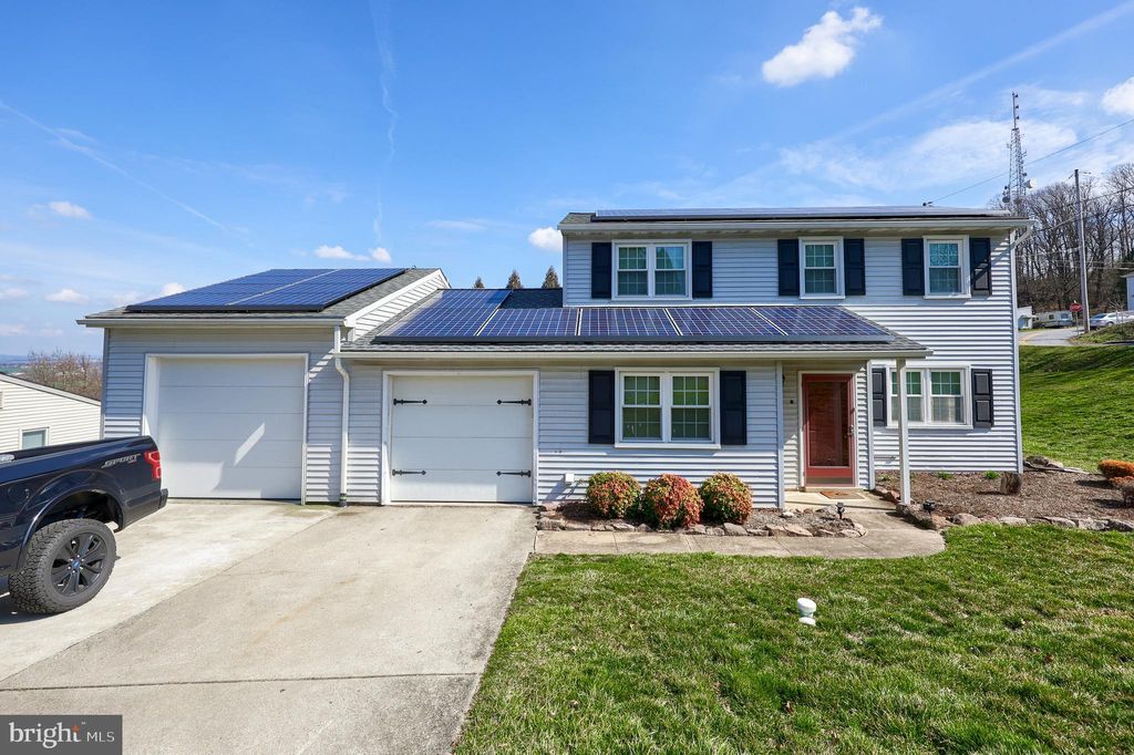 Photo of 705 Farmdale Road, Mount Joy, PA 17552 (MLS # PALA2047564)