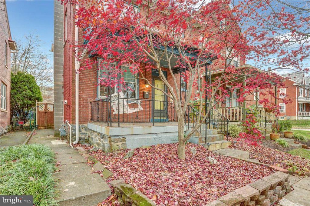 Photo of 730 N RESERVOIR ST, LANCASTER, PA 17602 (MLS # PALA2028306)