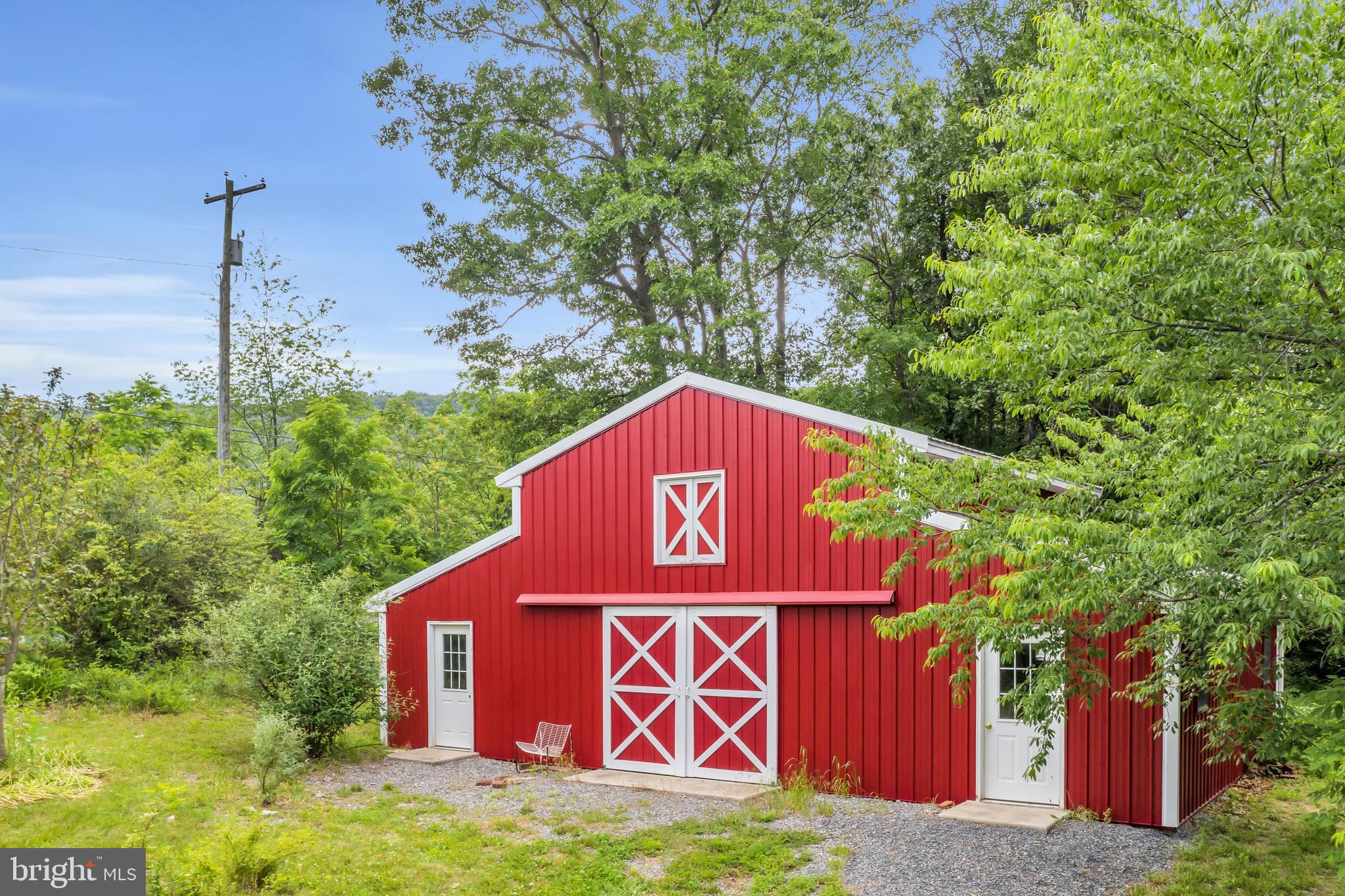 HAMPSHIRE COUNTY - Residential