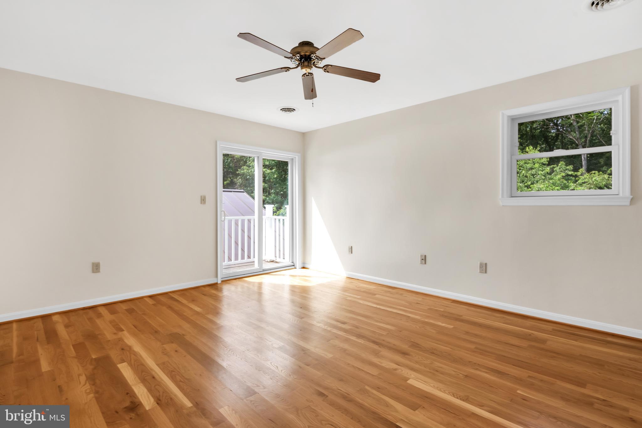 HAMPSHIRE COUNTY - Residential