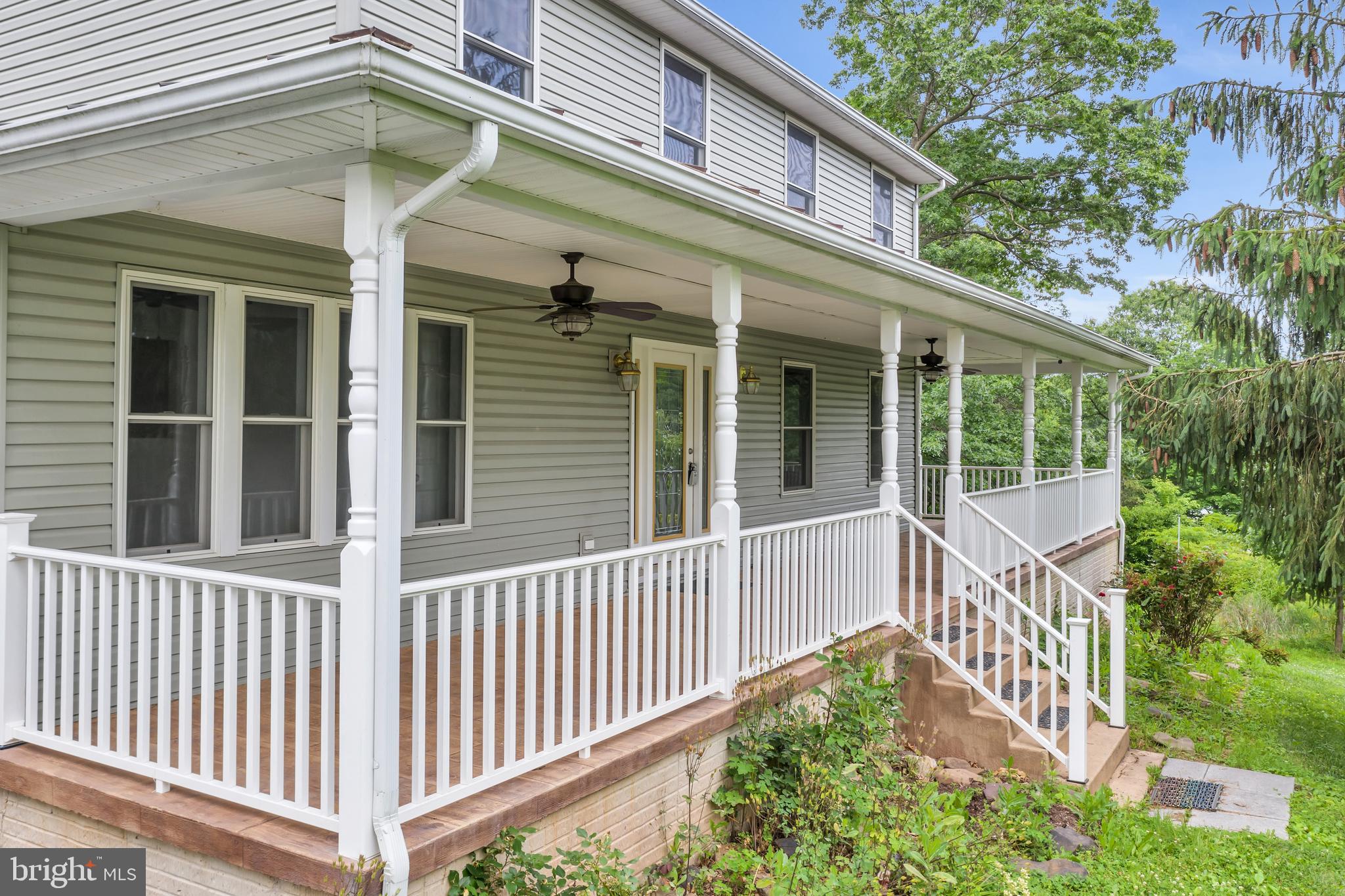 HAMPSHIRE COUNTY - Residential