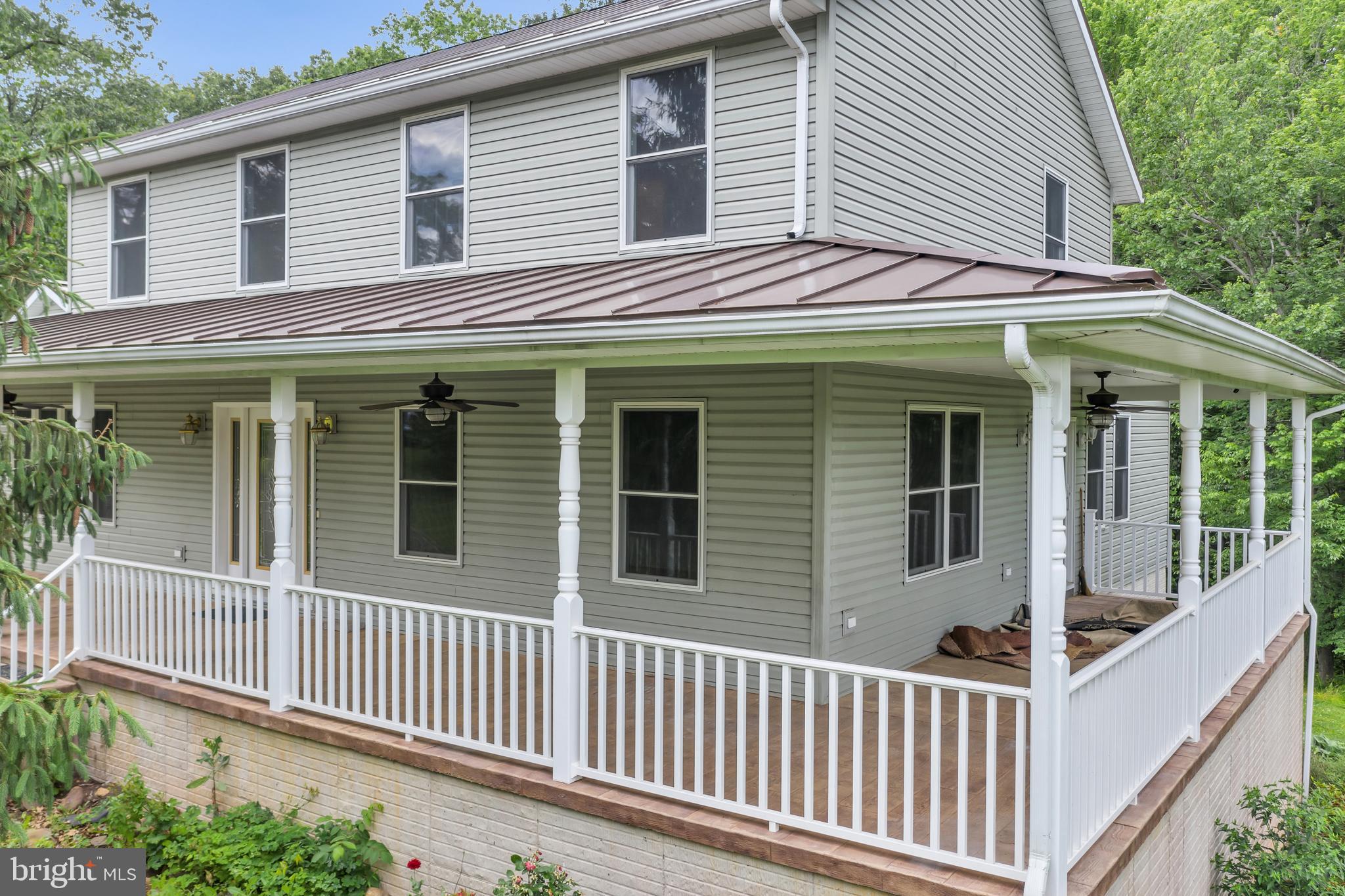 HAMPSHIRE COUNTY - Residential