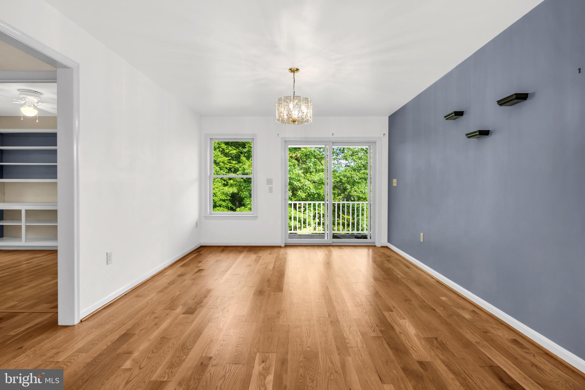 HAMPSHIRE COUNTY - Residential