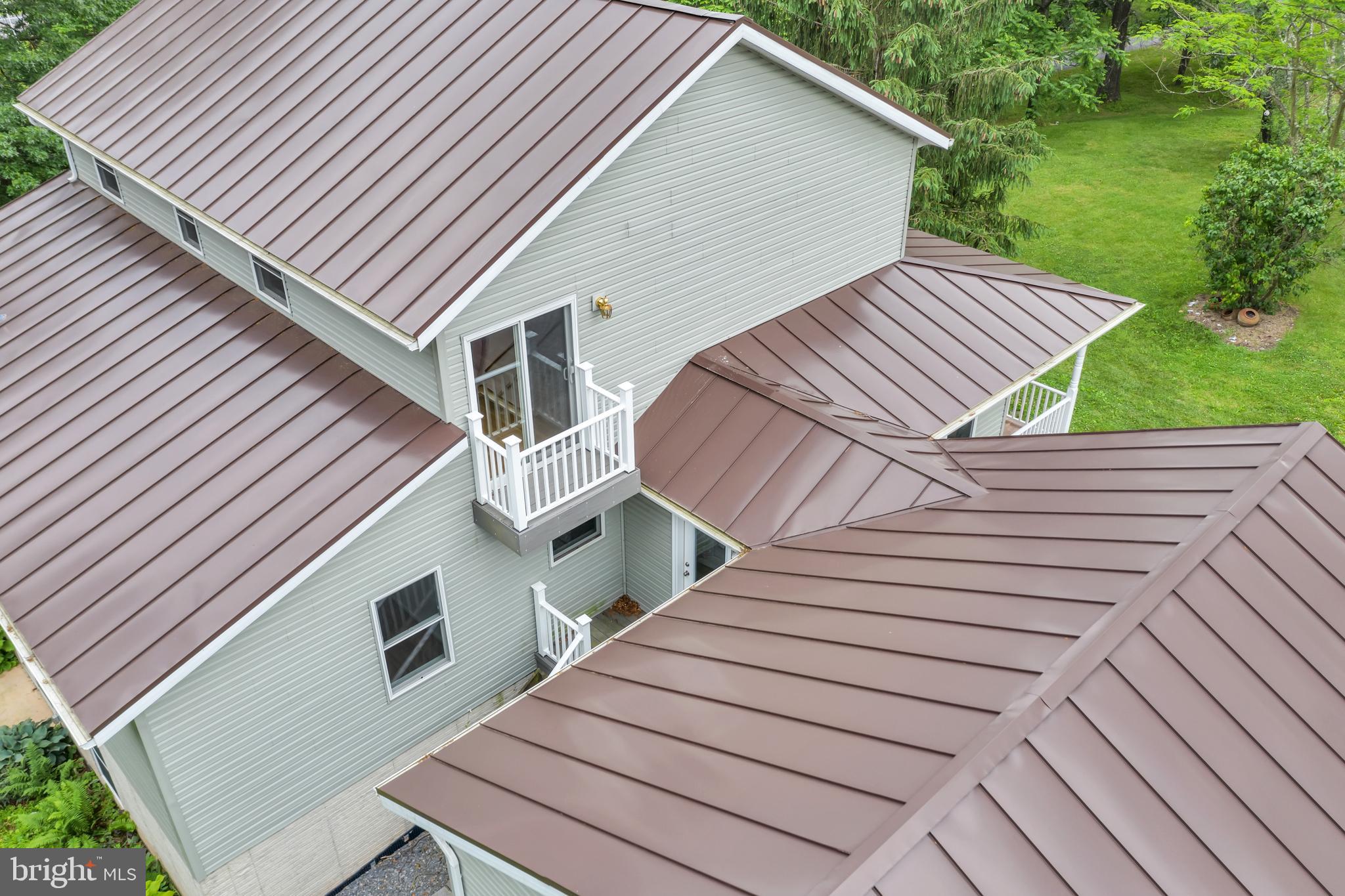 HAMPSHIRE COUNTY - Residential