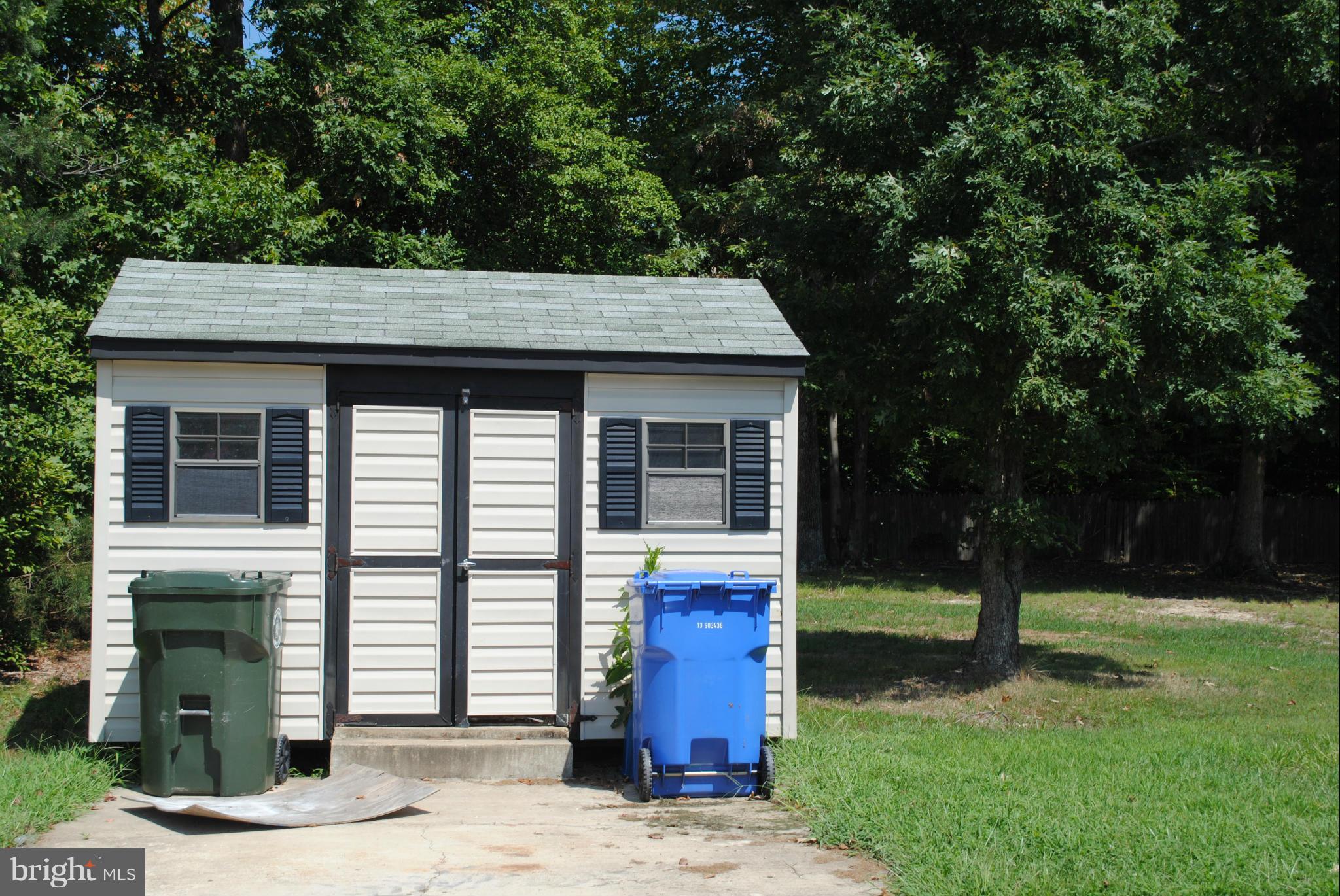 PANQUIA OAKS SUB - Residential Lease