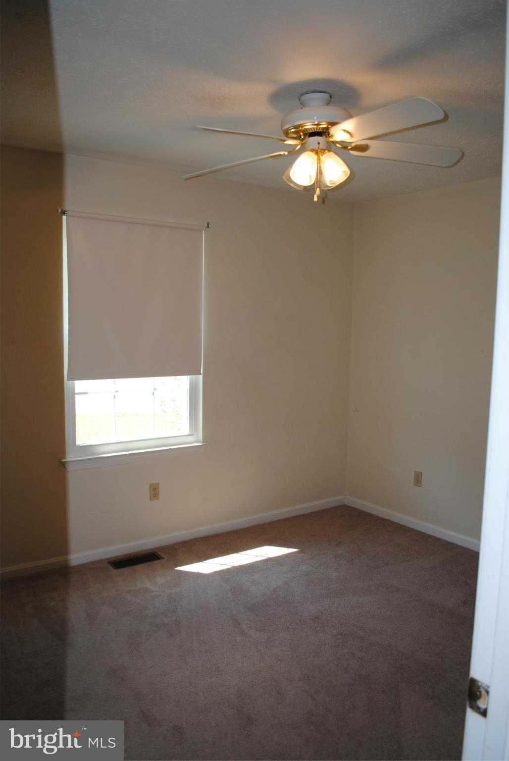 PANQUIA OAKS SUB - Residential Lease