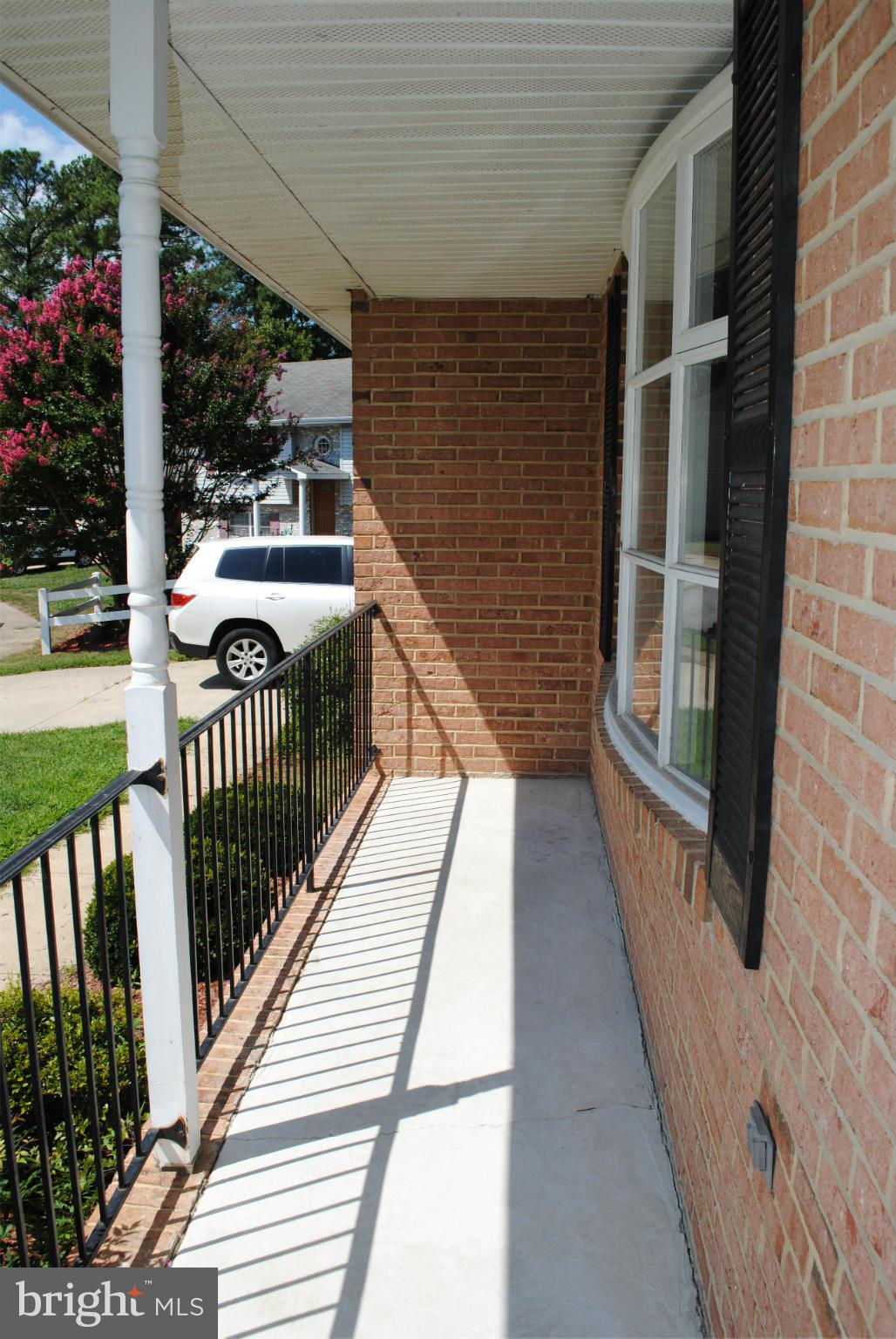 PANQUIA OAKS SUB - Residential Lease