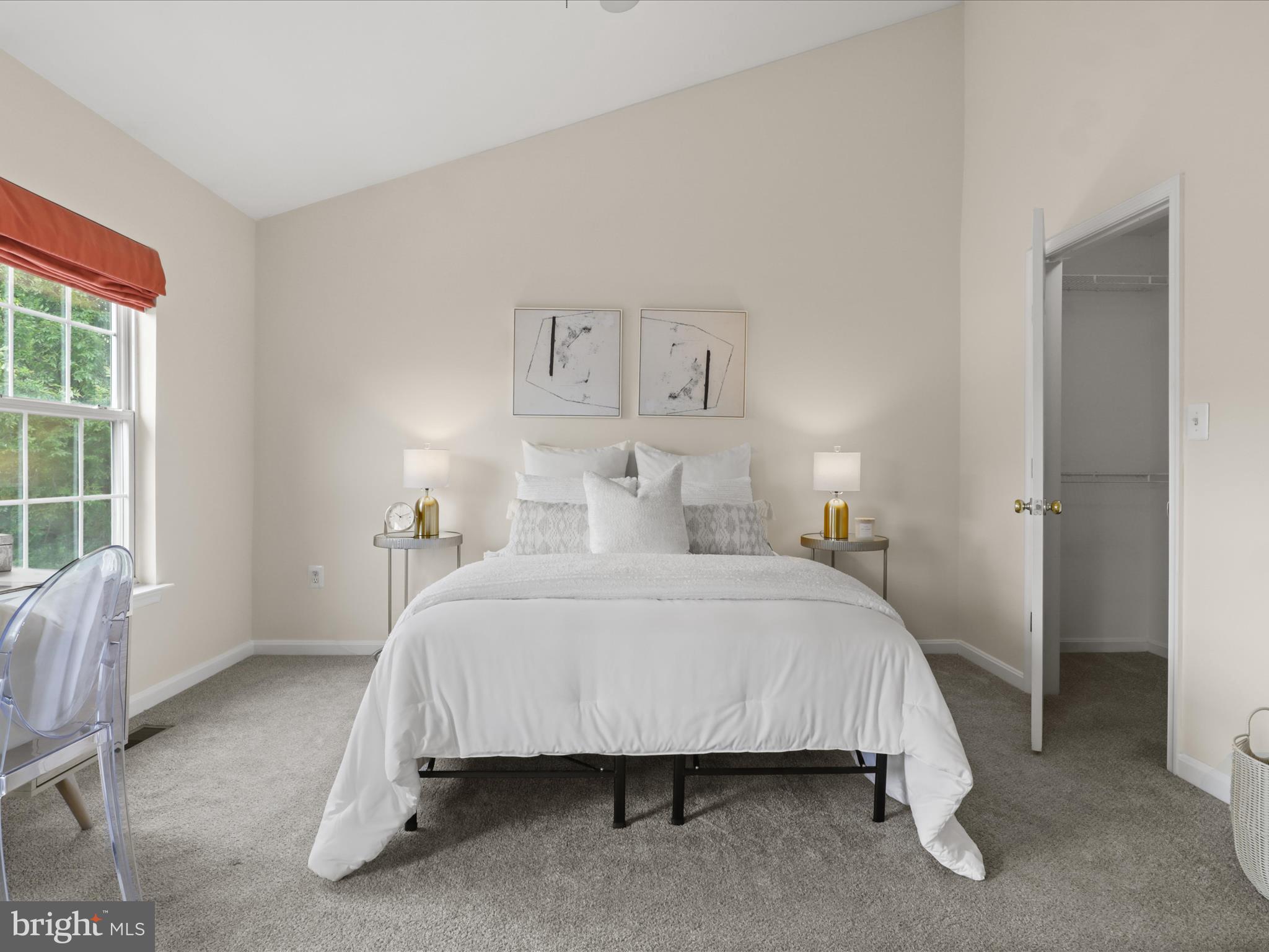 OLD TOWN GREENS - Residential