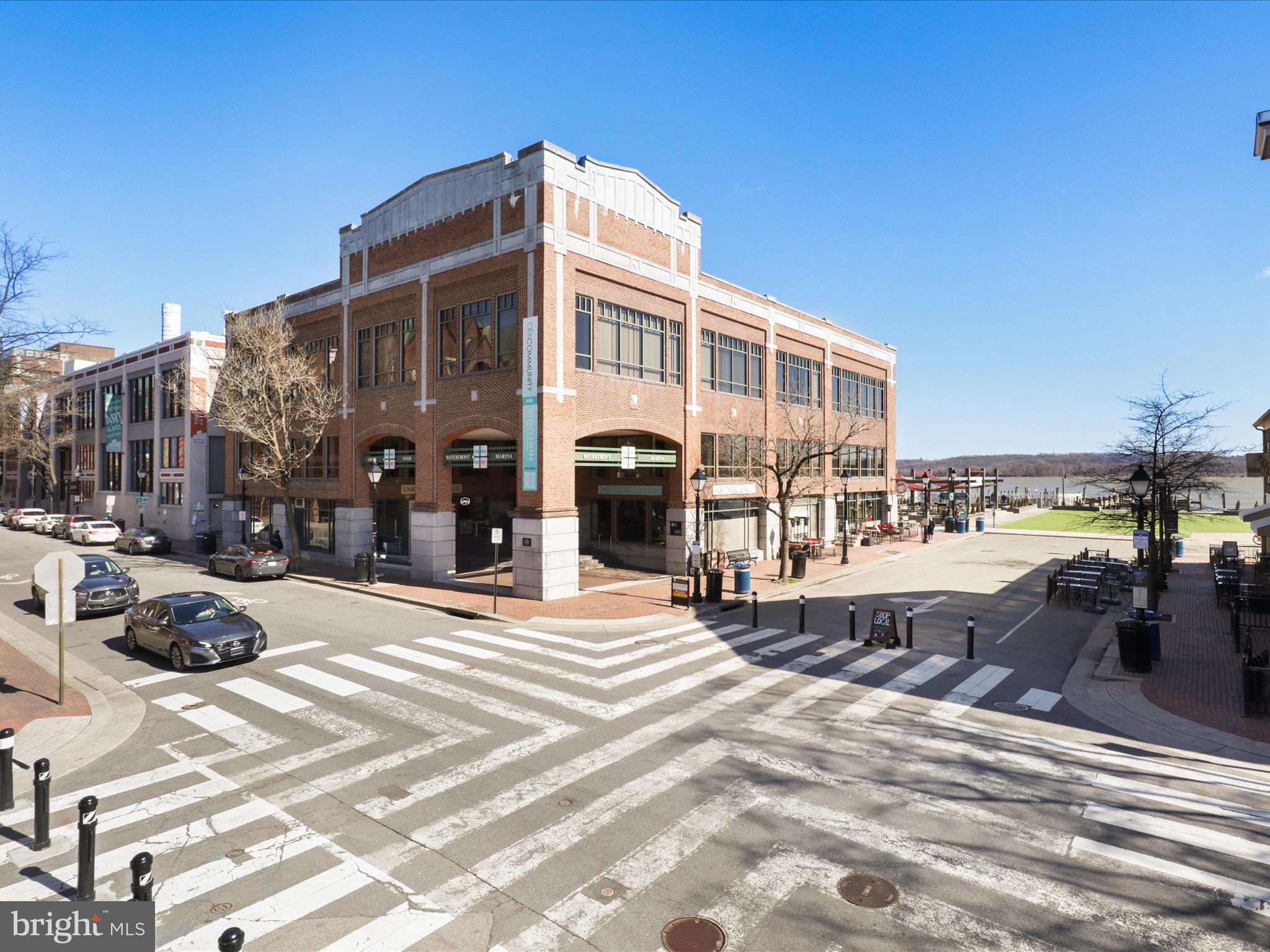 OLD TOWN GREENS - Residential