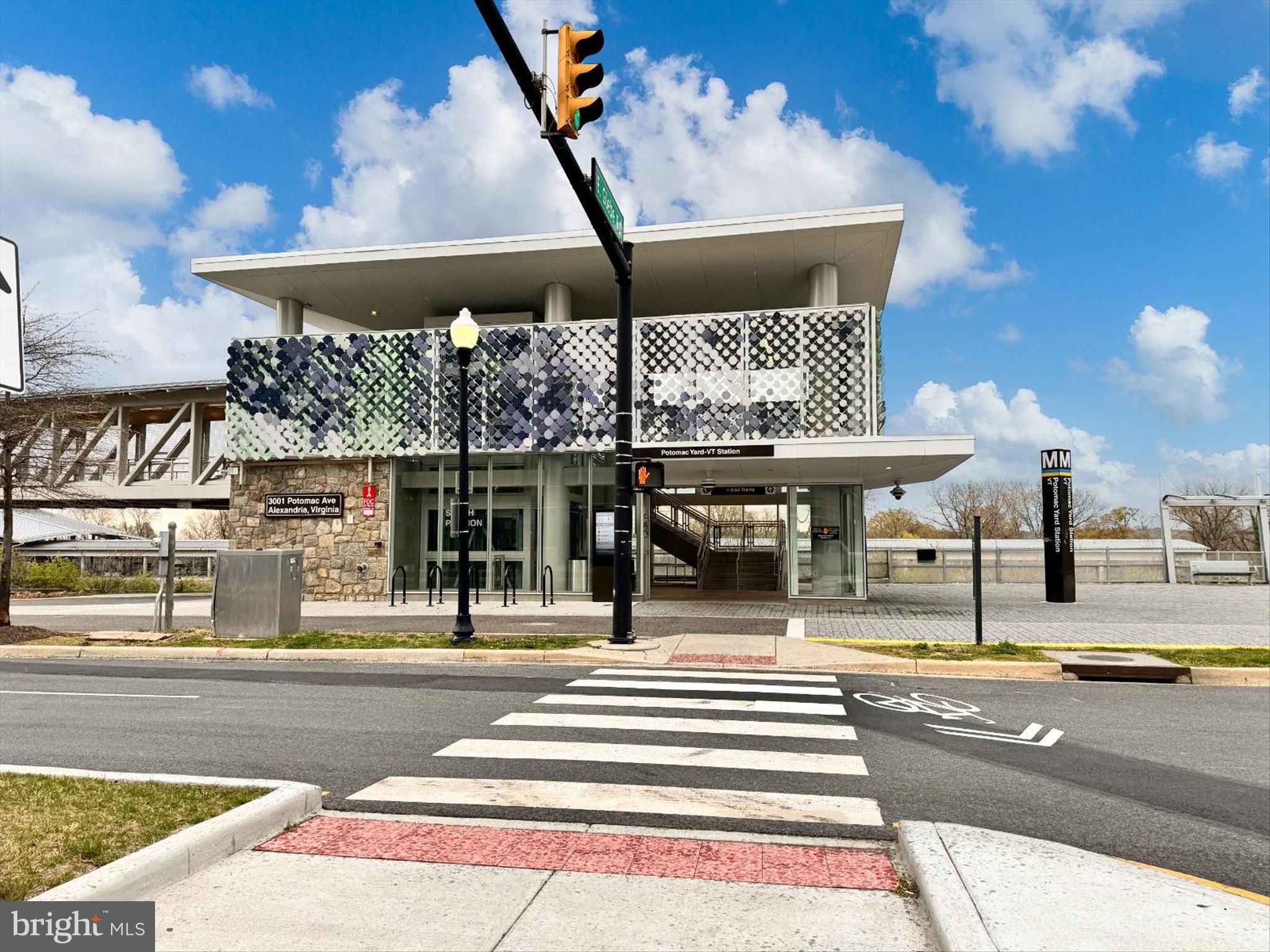 OLD TOWN GREENS - Residential