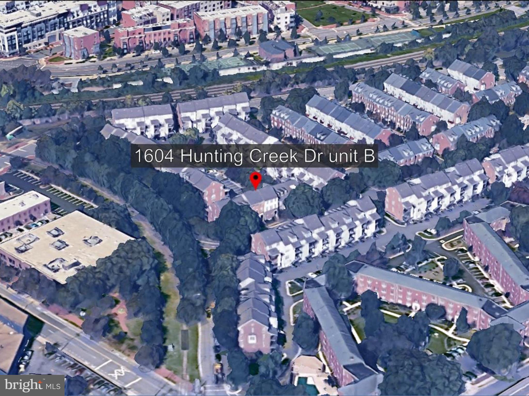 OLD TOWN GREENS - Residential