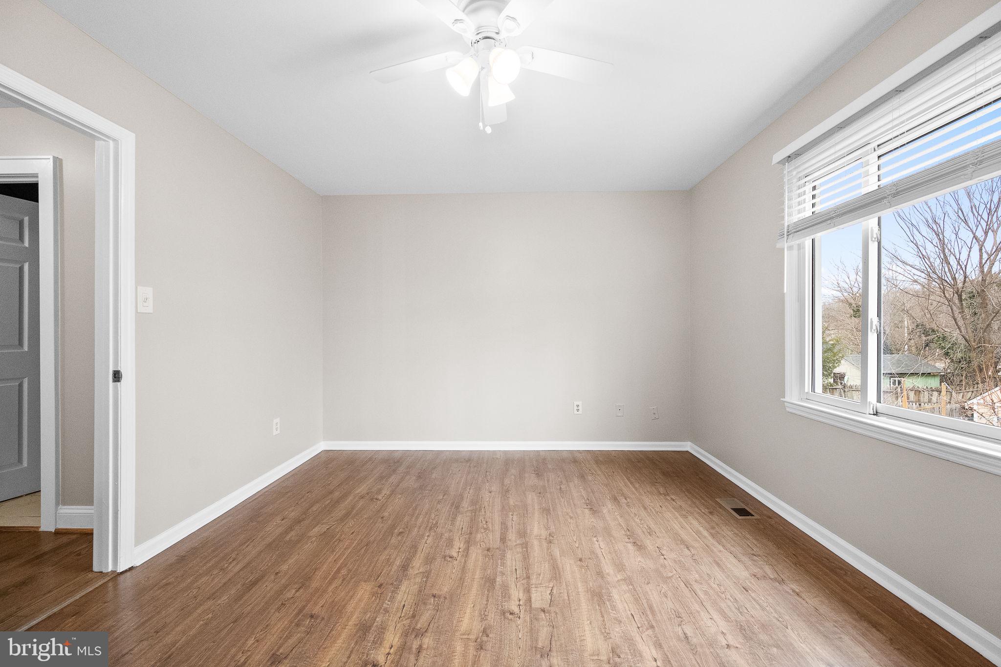 PARKWAY - Residential