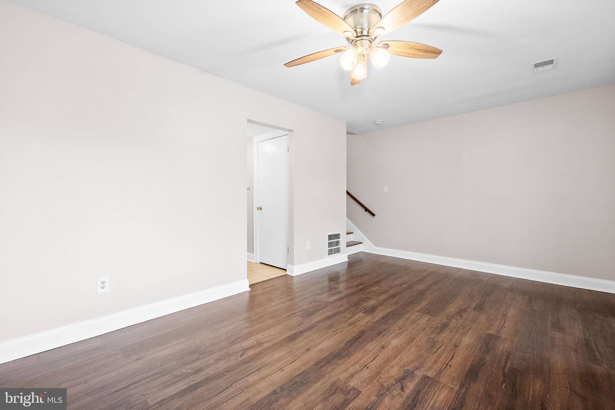 PARKWAY - Residential