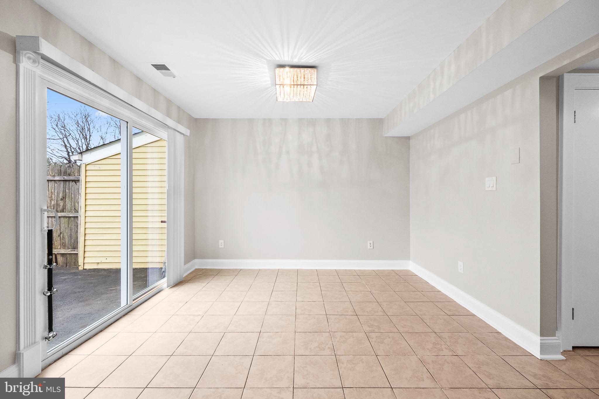 PARKWAY - Residential