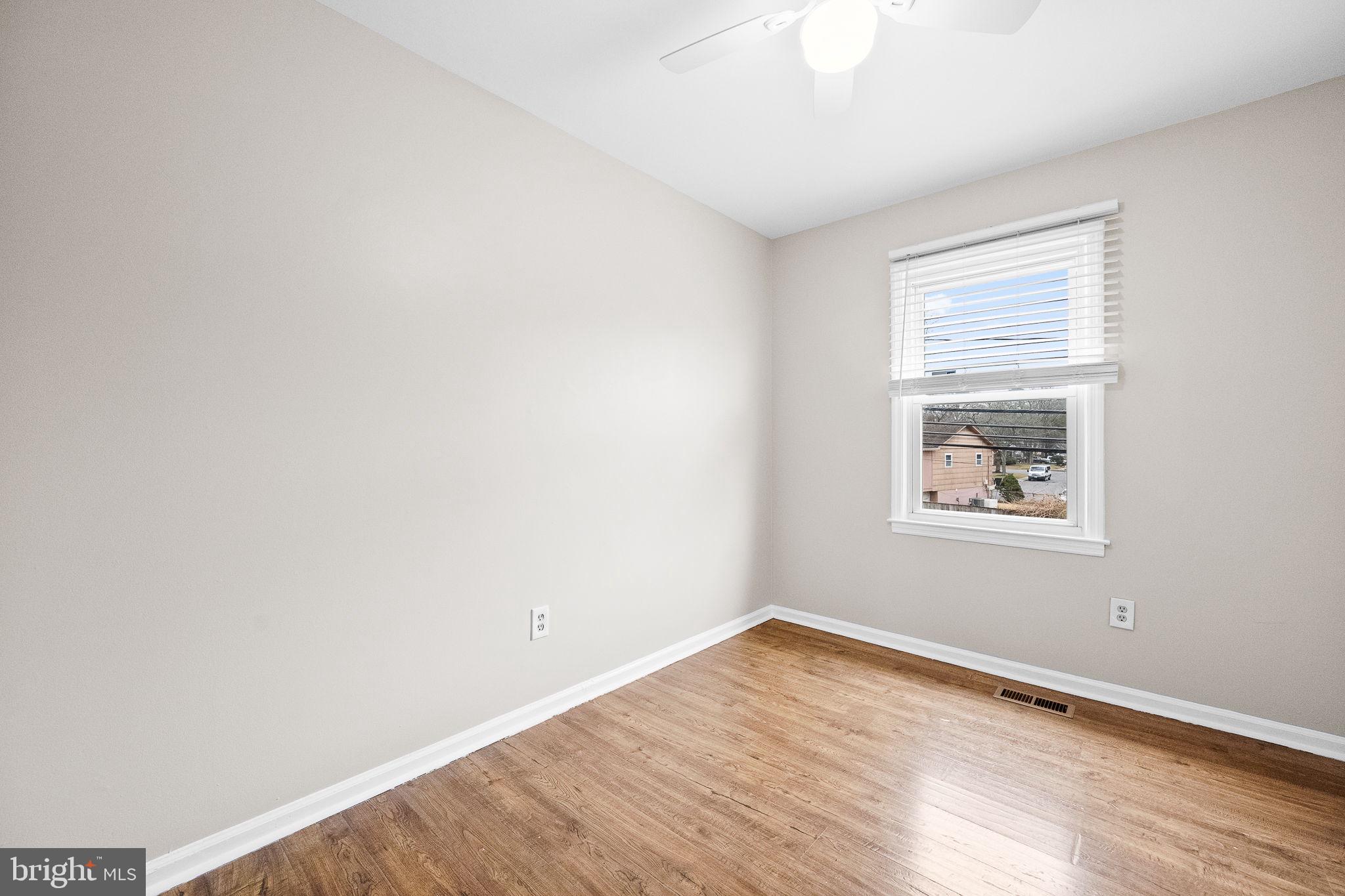 PARKWAY - Residential