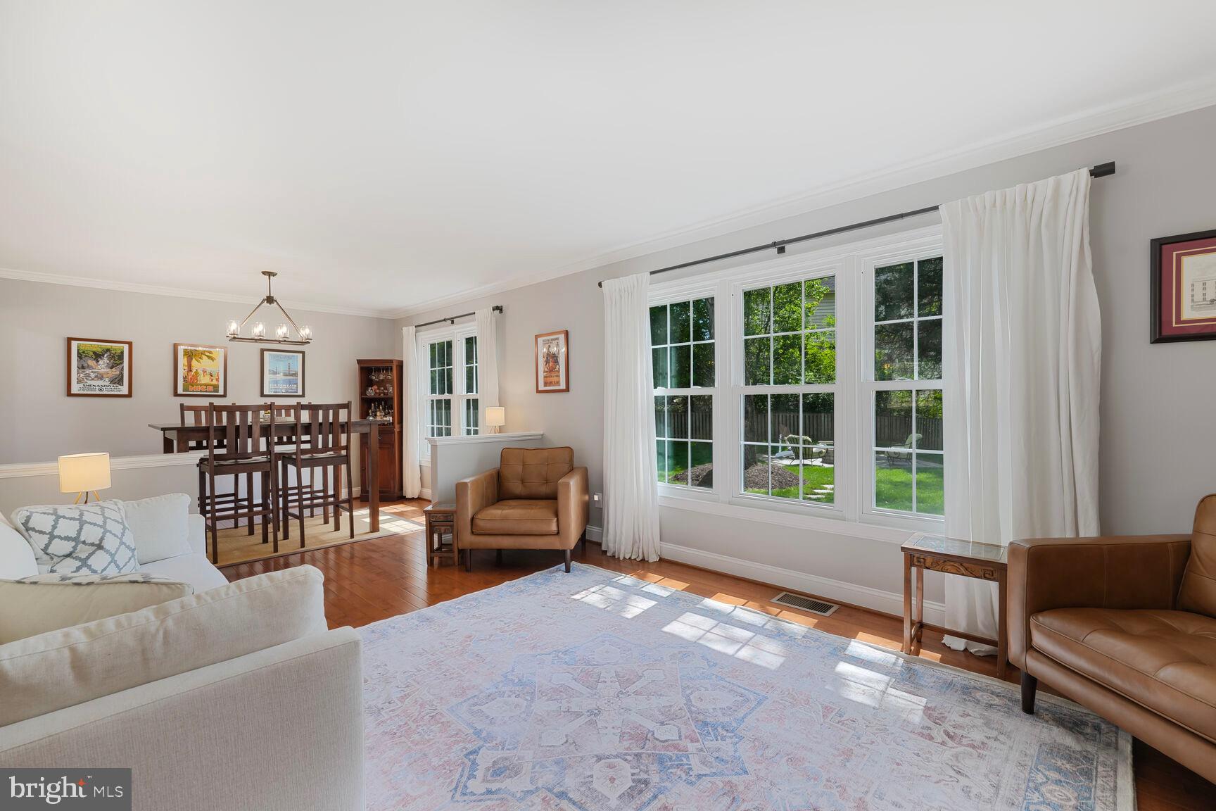 BURKE CENTRE - Residential