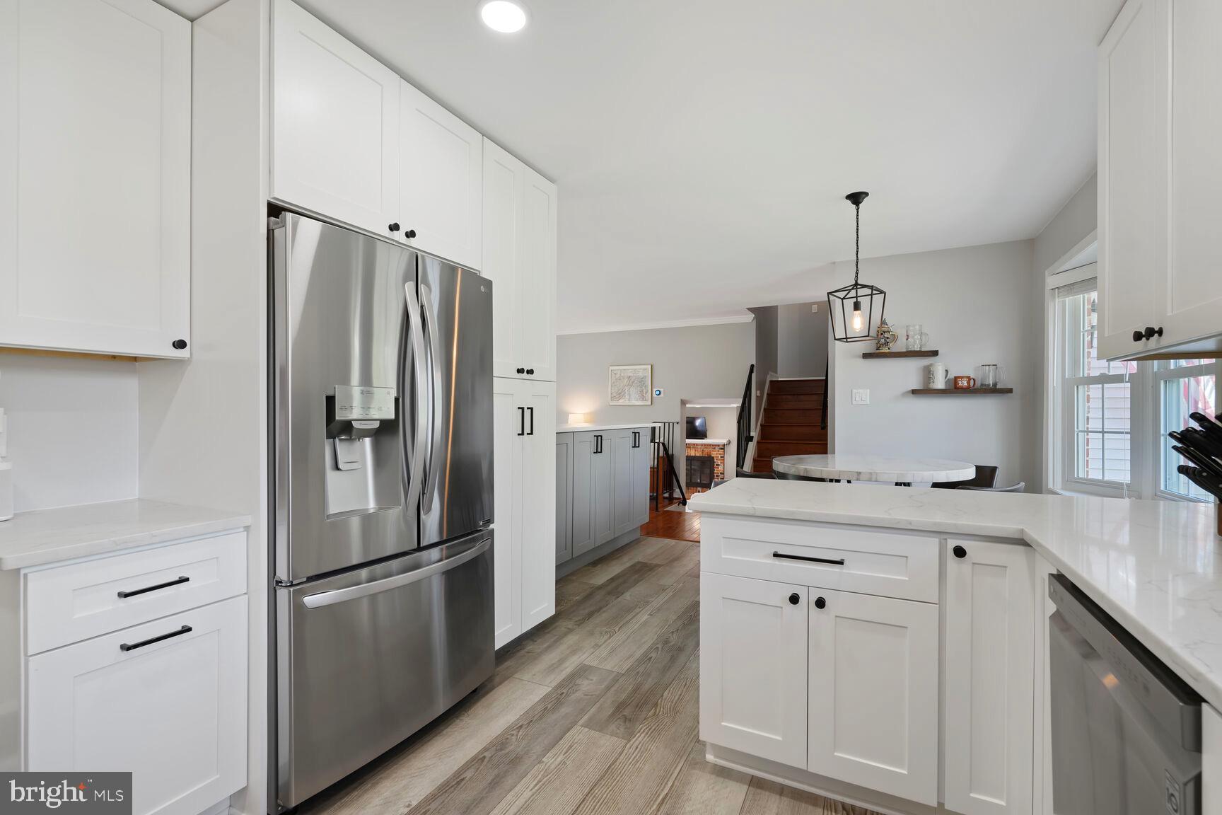 BURKE CENTRE - Residential