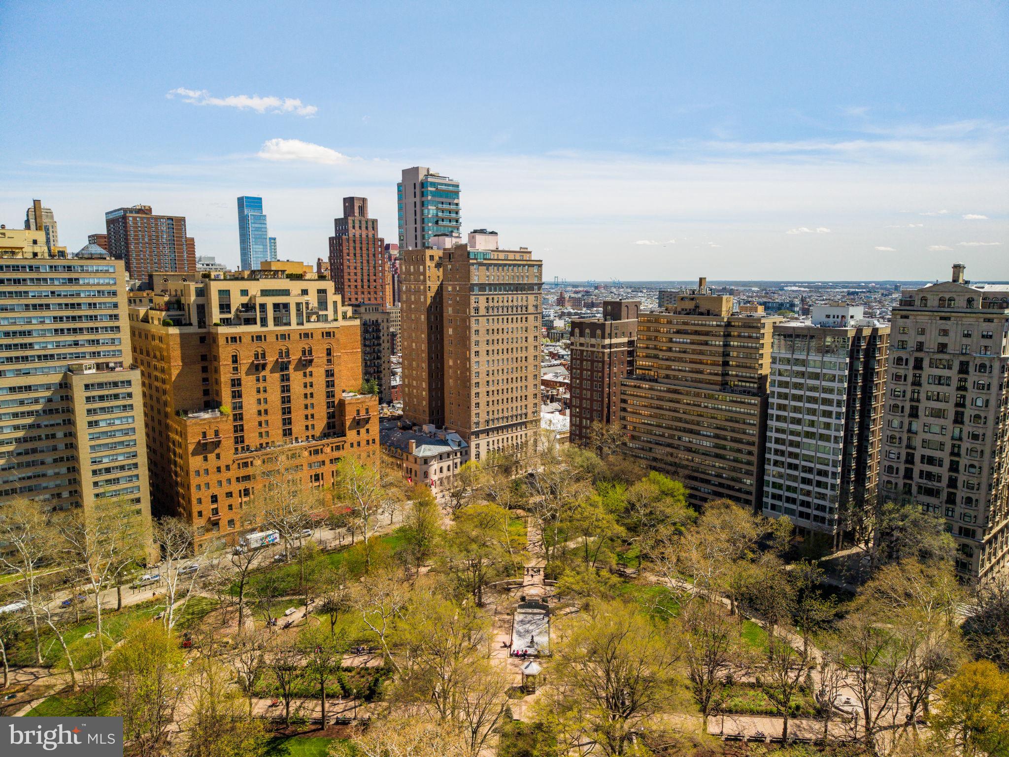 RITTENHOUSE SQUARE - Residential