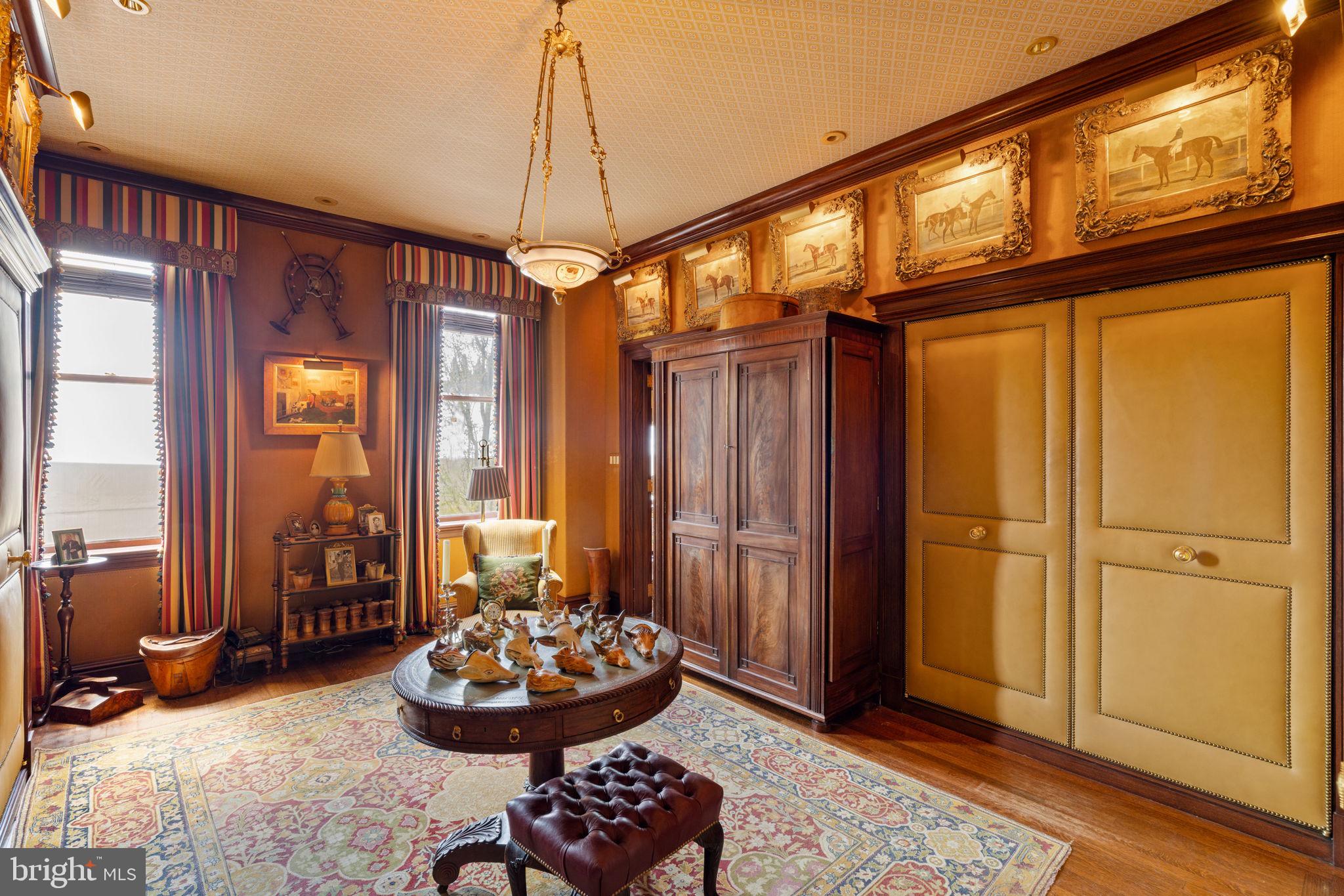 RITTENHOUSE SQUARE - Residential