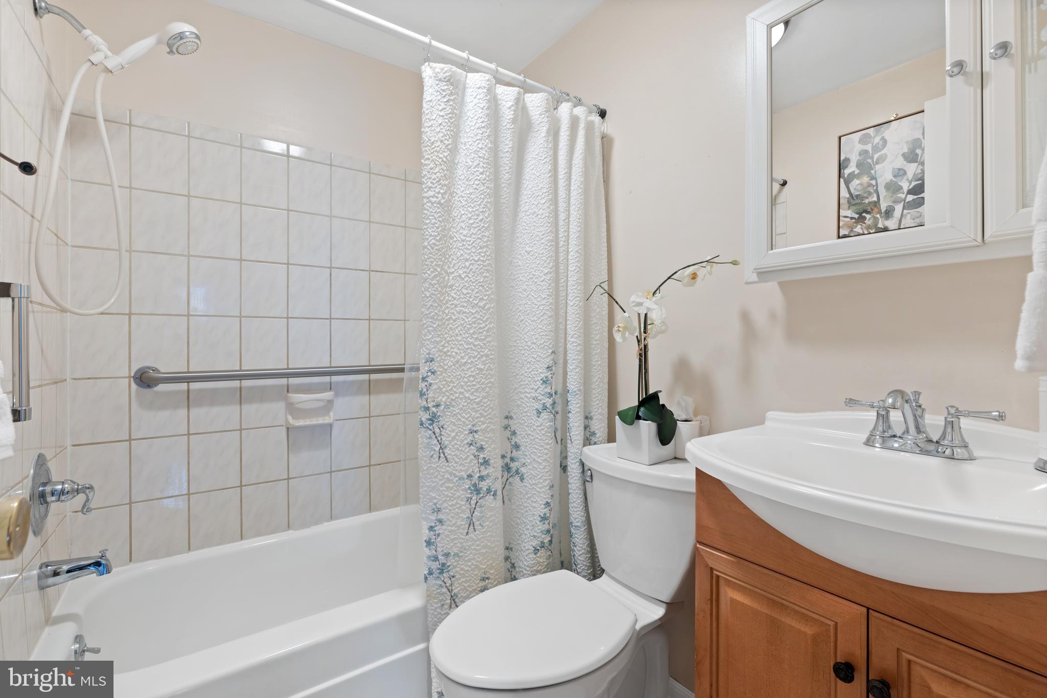 HUNTSMOOR VILLAGE NORTH - Residential