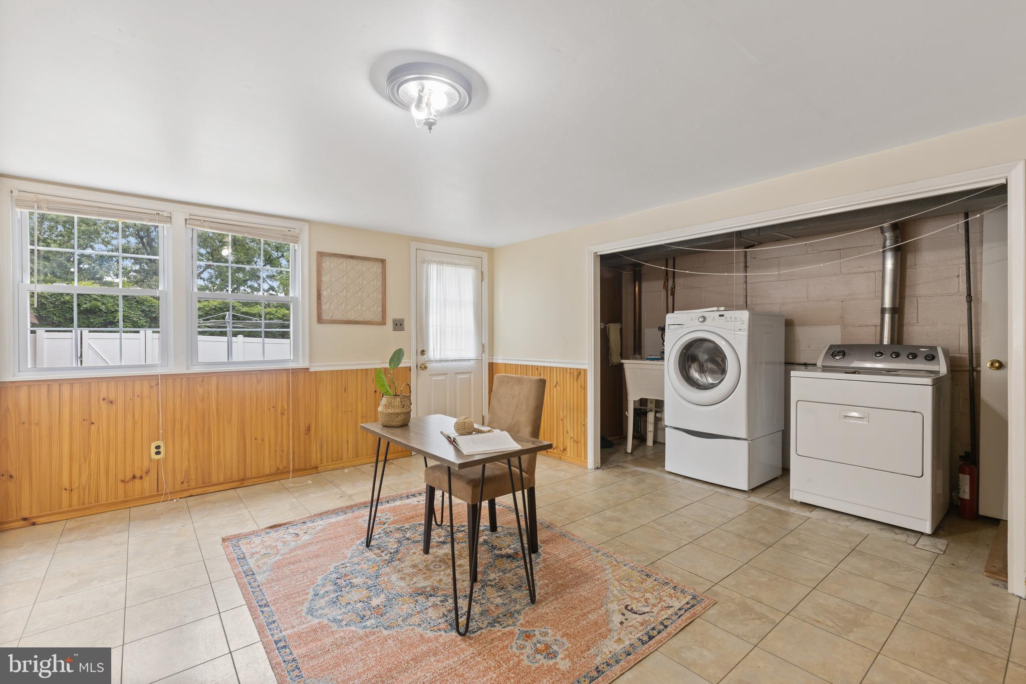 HUNTSMOOR VILLAGE NORTH - Residential