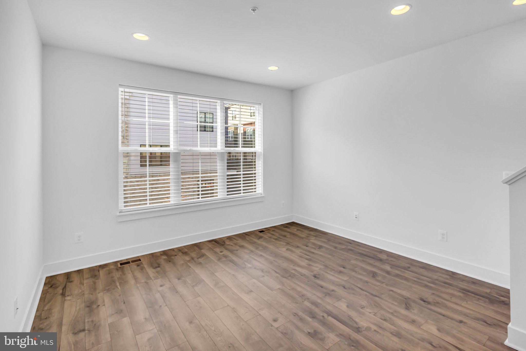 GRAHAM PARK - Residential