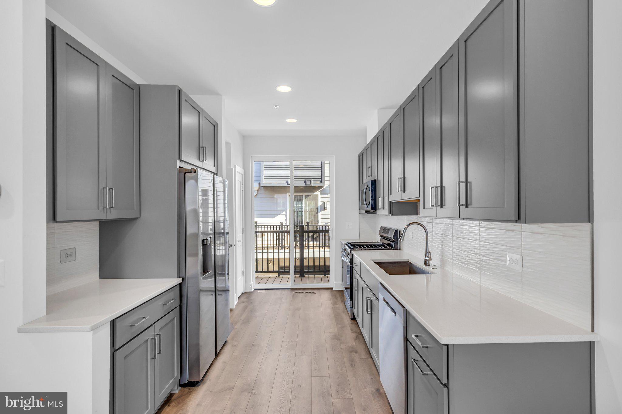7354 BLADE DRIVE