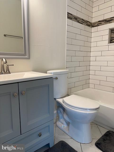 ELKRIDGE TOWN CENTER - Residential