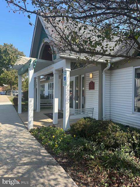 ELKRIDGE TOWN CENTER - Residential