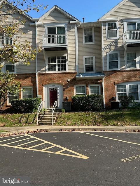ELKRIDGE TOWN CENTER - Residential