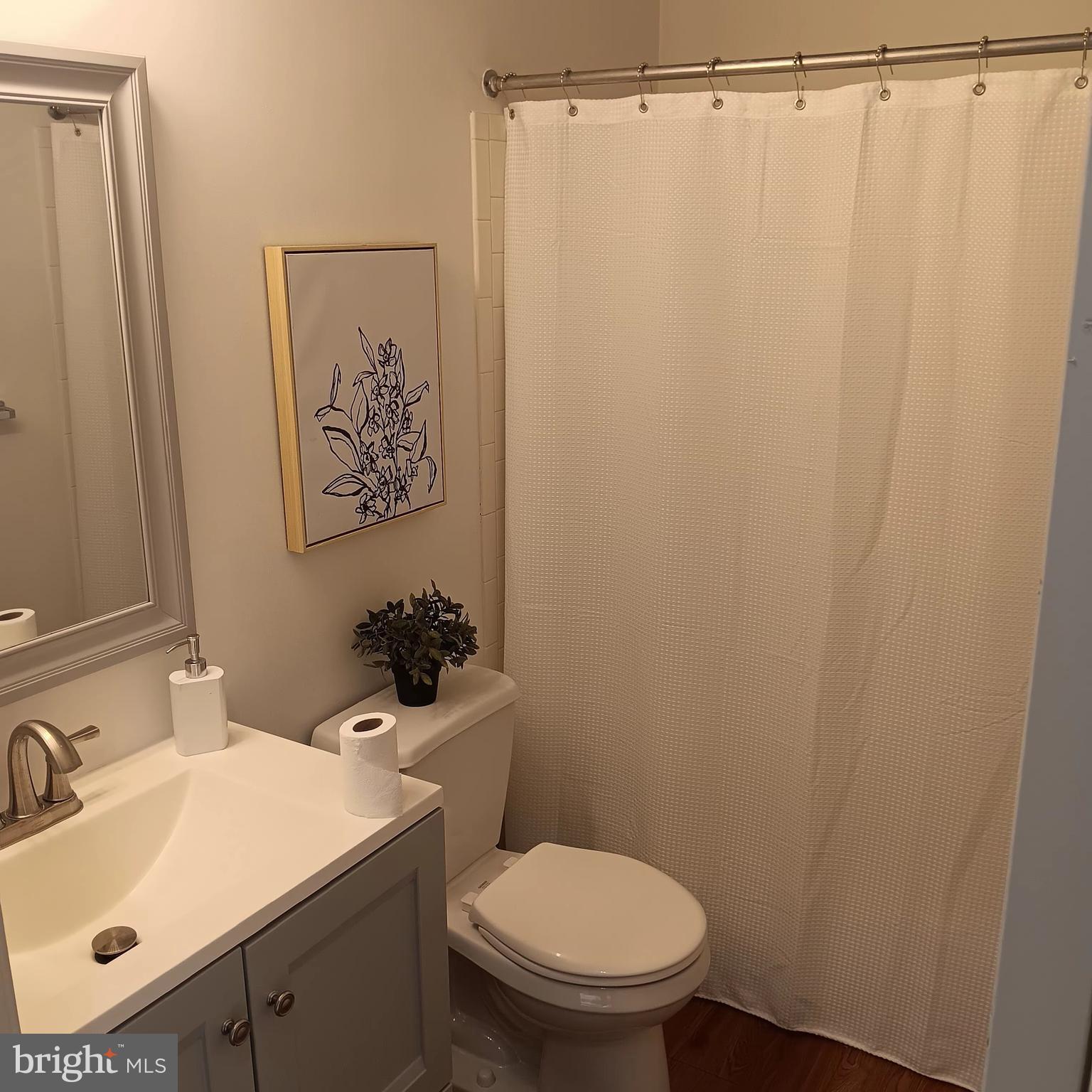 ELKRIDGE TOWN CENTER - Residential