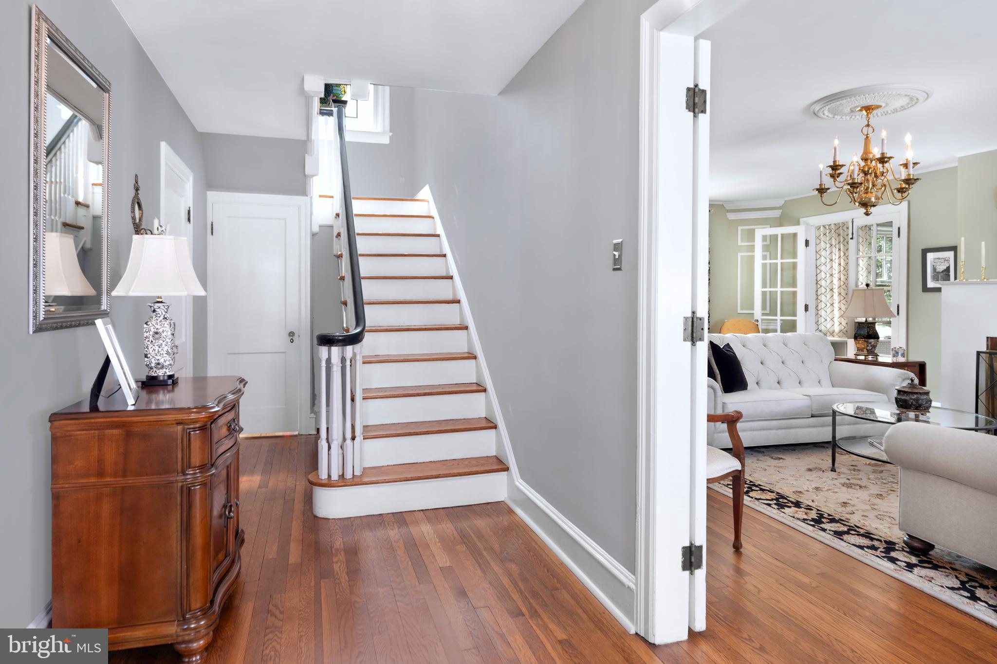 16 EFFINGHAM ROAD