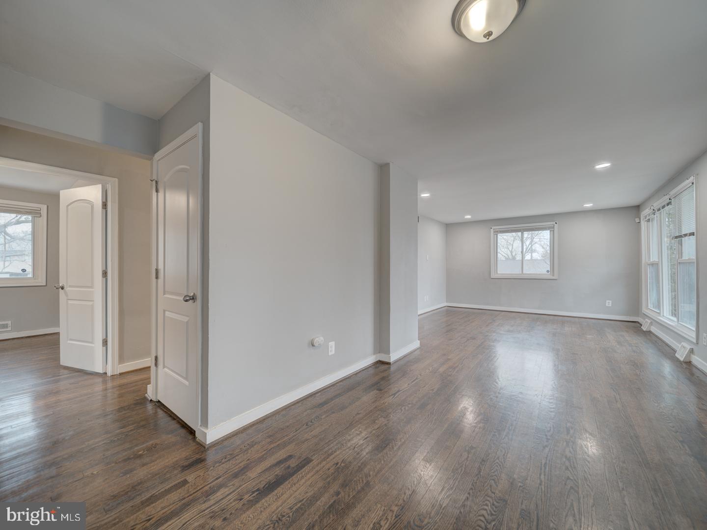 GLASSMANOR - Residential