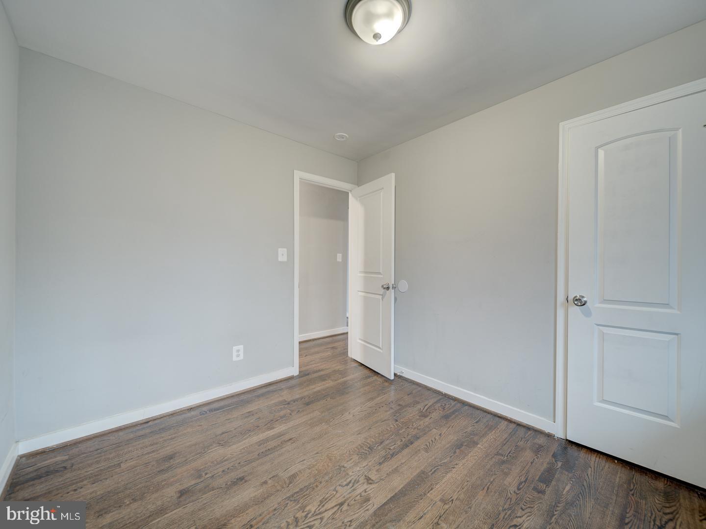 GLASSMANOR - Residential