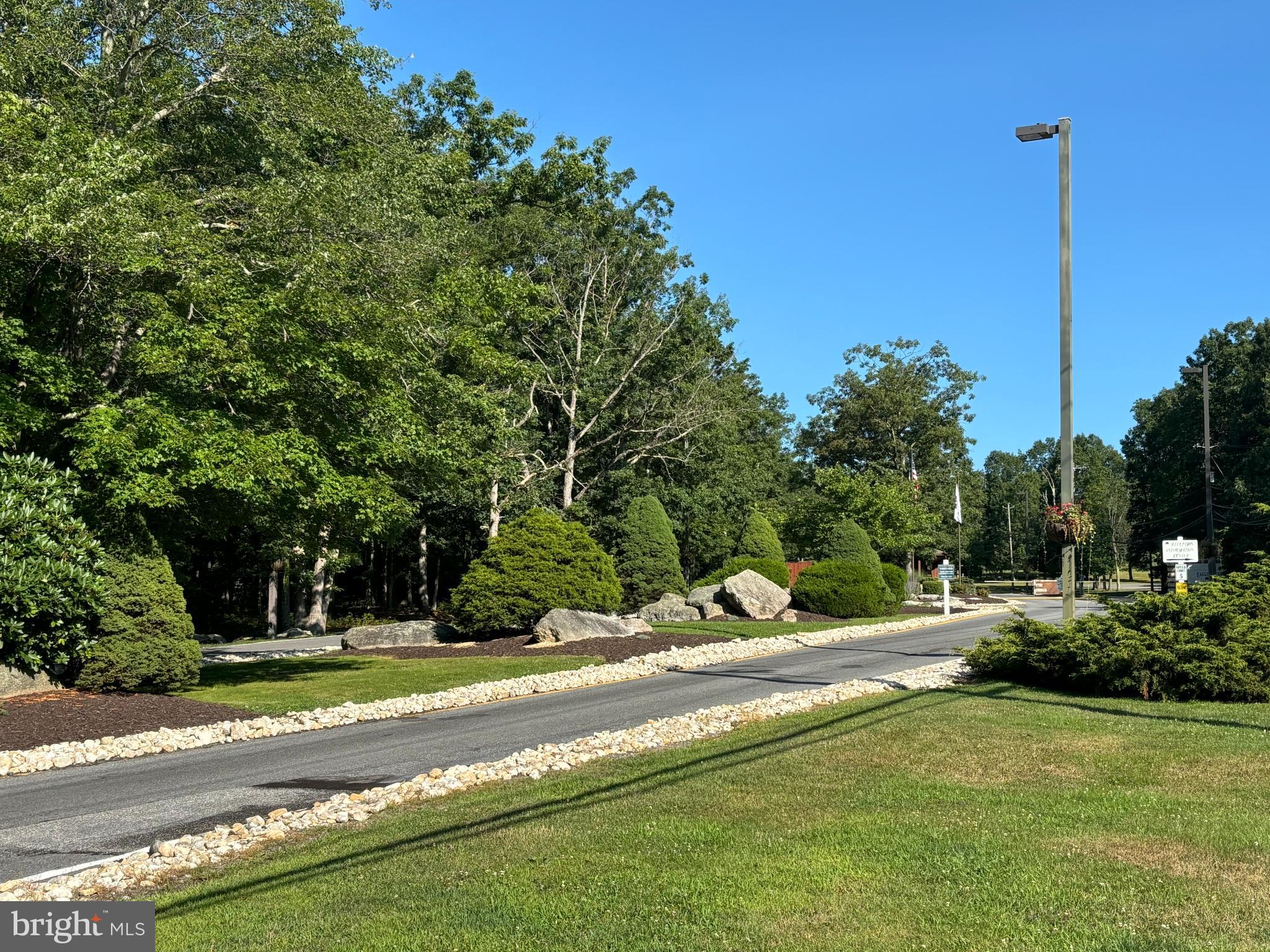 D126 W TUSCARORA DRIVE